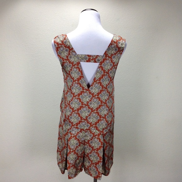 Love & Love Orange V-neck  Sleeveless Romper - Picture 3 of 6